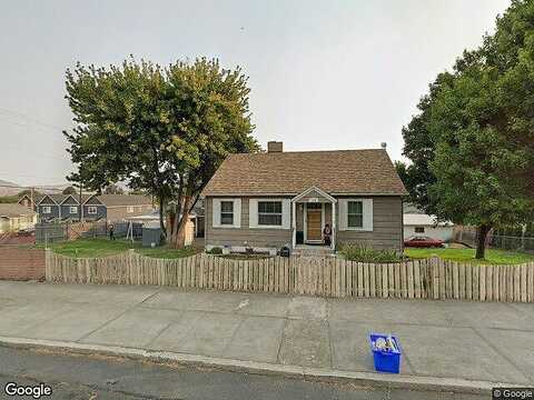 11Th, THE DALLES, OR 97058