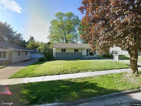 Debbie, WAUKESHA, WI 53189