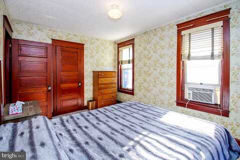 Locust, FLEETWOOD, PA 19522
