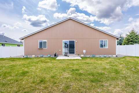 Claire, CHENEY, WA 99004