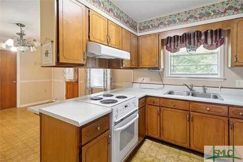Mahoney, HINESVILLE, GA 31313