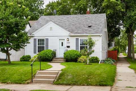 15Th, MINNEAPOLIS, MN 55417