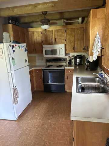Whitehead, AMHERST, VA 24521