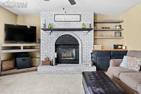 Holbein, COLORADO SPRINGS, CO 80921