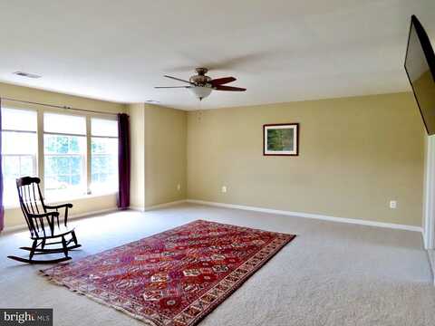 Burgandine, CULPEPER, VA 22701