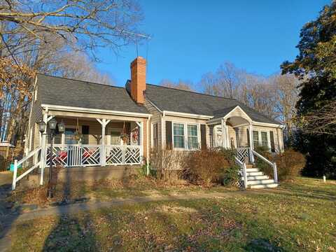 Reichard, MADISON HEIGHTS, VA 24572