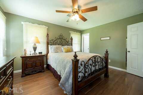 Cross Plains Hulett, CARROLLTON, GA 30116