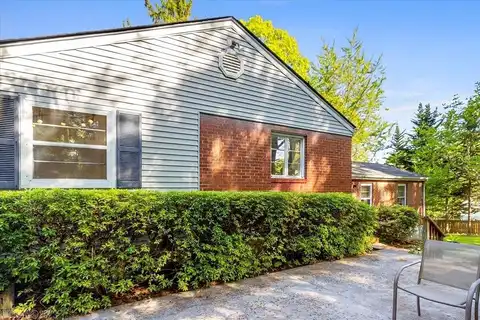 Crestview, BLACKSBURG, VA 24060