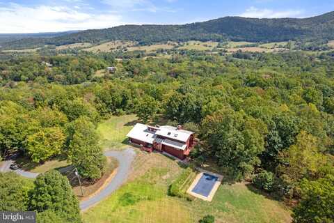 Oakview, DELAPLANE, VA 20144