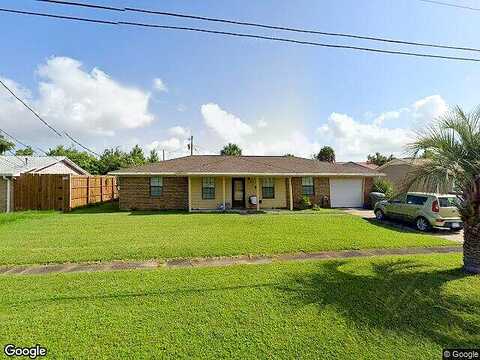 Pine Forest, LYNN HAVEN, FL 32444
