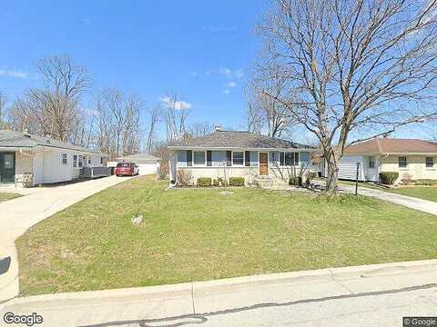 Norwich, MILWAUKEE, WI 53220