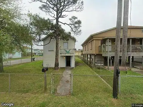 Avenue P 1/2, GALVESTON, TX 77551