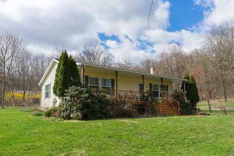 Glen, COOPERSBURG, PA 18036