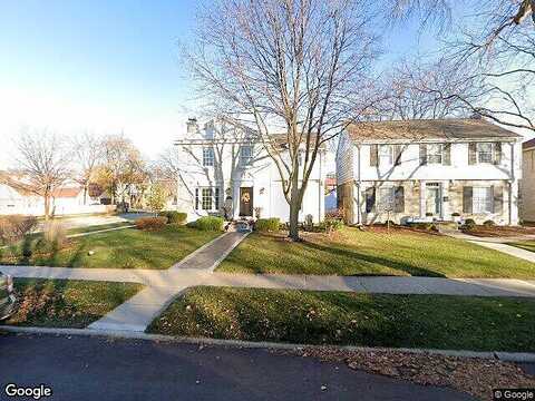 Shoreland, MILWAUKEE, WI 53217