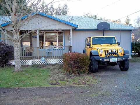 Pauline, SALEM, OR 97302