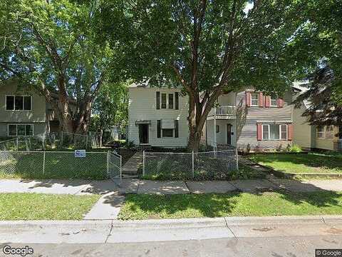 Russell, MINNEAPOLIS, MN 55411