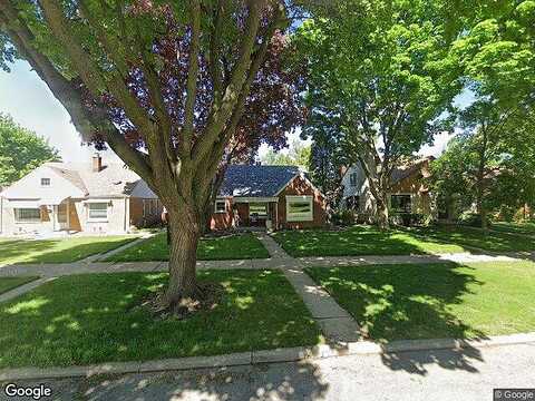 84Th, MILWAUKEE, WI 53222