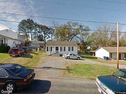 Plantation, ROANOKE, VA 24012