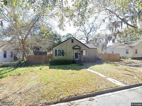 37Th, SAVANNAH, GA 31404