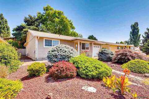 Oregon, WOODBURN, OR 97071