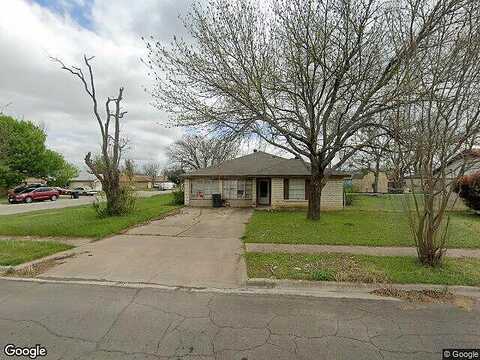 Robert E Lee, KILLEEN, TX 76543