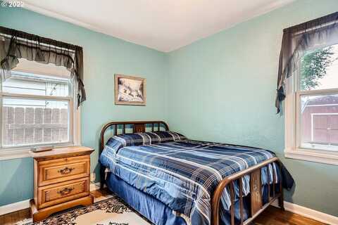 18Th, SALEM, OR 97301