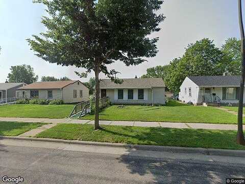 Iowa, SAINT PAUL, MN 55106