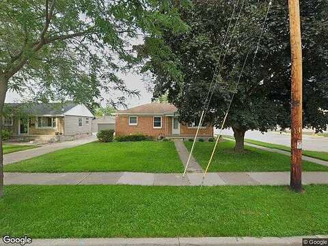 Grove, OSHKOSH, WI 54901