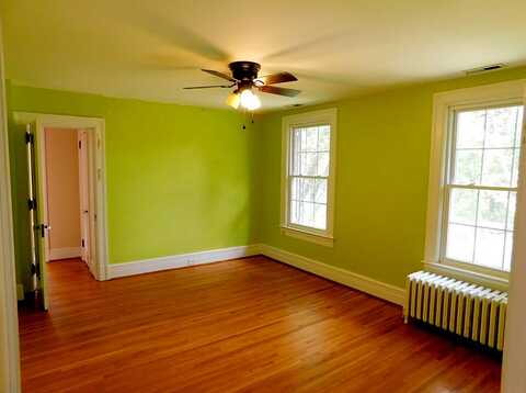Main, SOUTH BOSTON, VA 24592