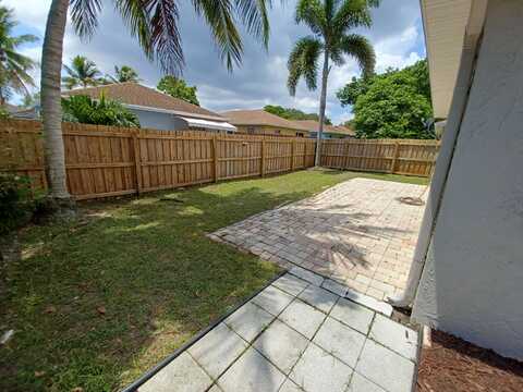 Boynton, BOYNTON BEACH, FL 33437