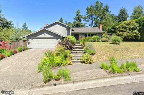Greentree, LAKE OSWEGO, OR 97034