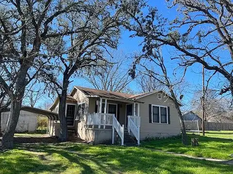 4Th, KERRVILLE, TX 78028
