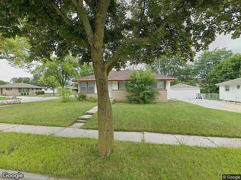 Clovernook, MILWAUKEE, WI 53223