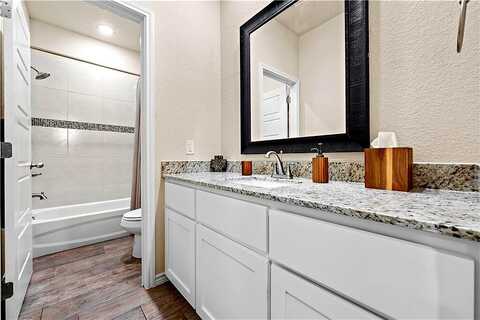 Bolzano, TEMPLE, TX 76502