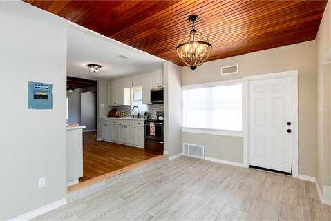 8Th, KINGSVILLE, TX 78363