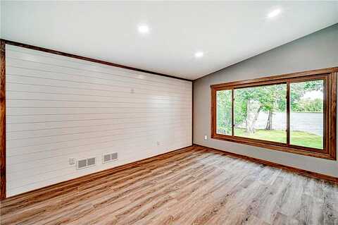 Acacia, STANCHFIELD, MN 55080