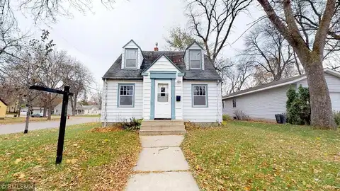 Julii, WILLMAR, MN 56201