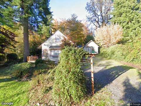 Yew, PORTLAND, OR 97267