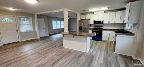 Birch, PENSACOLA, FL 32506