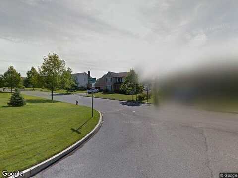 Briarwood, NAZARETH, PA 18064