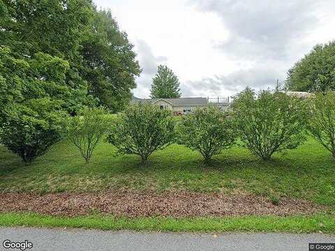 Myrtle, TAZEWELL, VA 24651