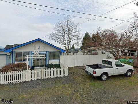 15Th, SWEET HOME, OR 97386
