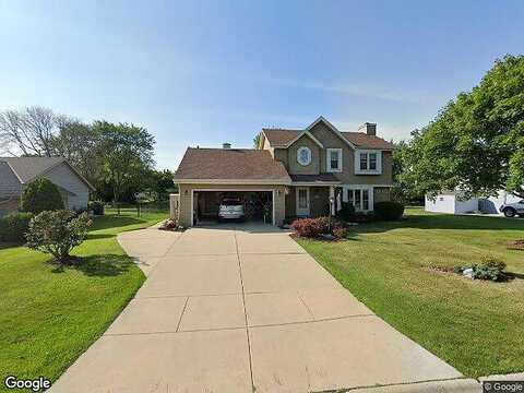 Juniper, GERMANTOWN, WI 53022
