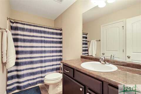 English Oak, HINESVILLE, GA 31313