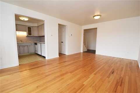 Pinetree, PITTSBURGH, PA 15243
