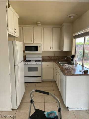 Clearwater, LAS VEGAS, NV 89147
