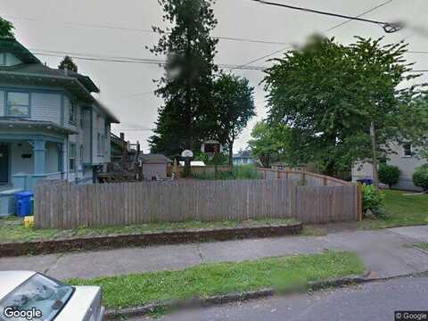 Going, PORTLAND, OR 97211