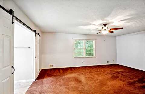 Cinco, LILBURN, GA 30047
