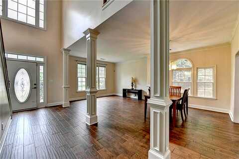 Madison Oak, LAWRENCEVILLE, GA 30043