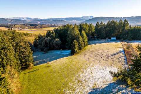 Santiam Terrace, LEBANON, OR 97355
